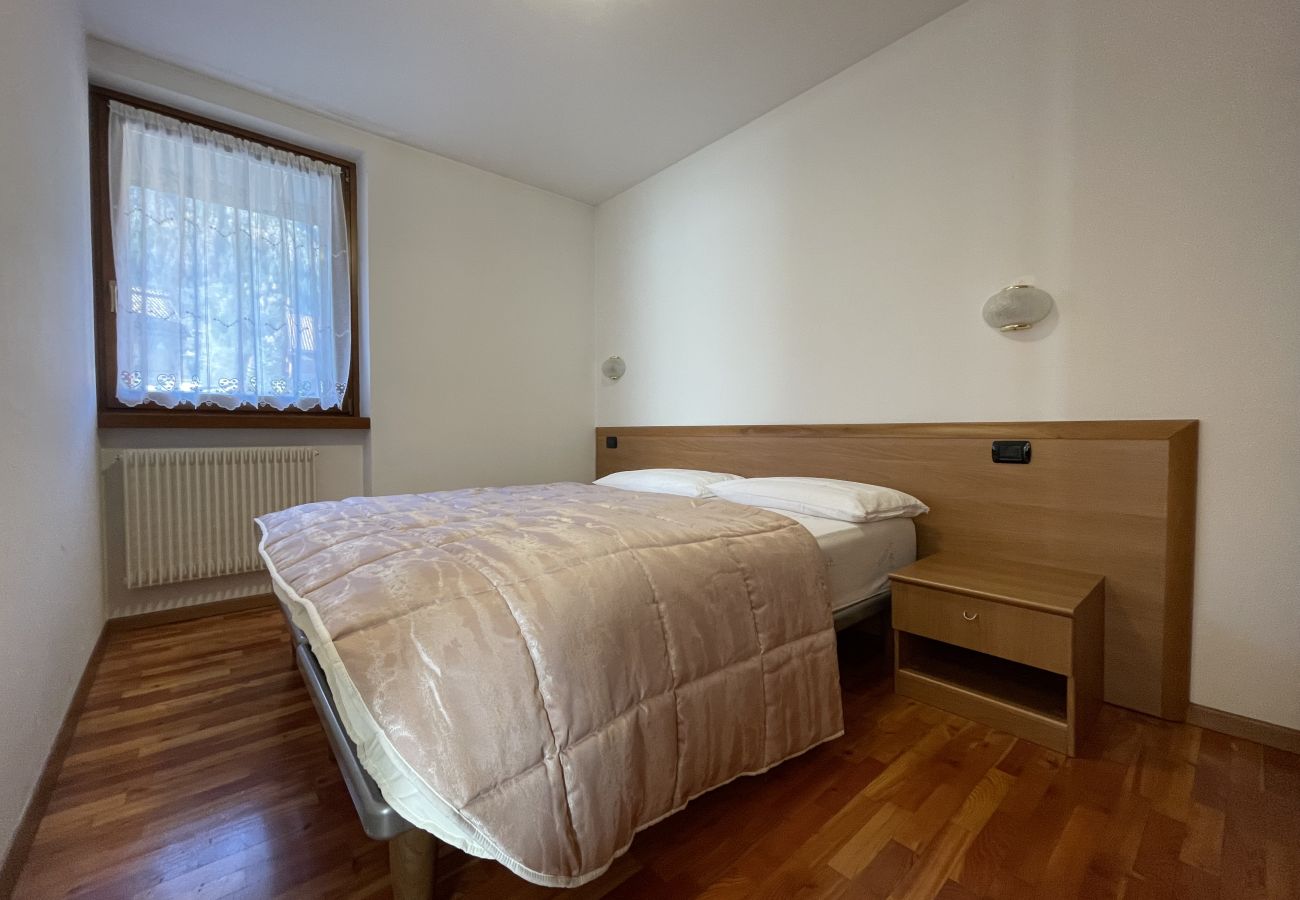 Appartamento a Pinzolo - 058 Trilocale Baldino, Pinzolo
