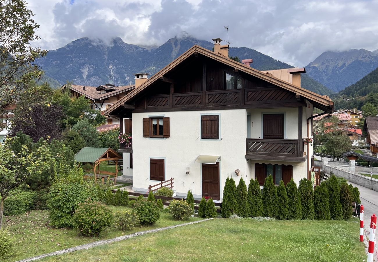 Appartamento a Giustino - 072 Trilocale, Giustino