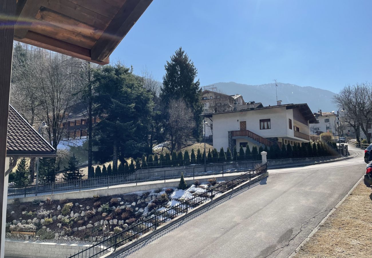 Appartamento a Giustino - 072 Trilocale, Giustino