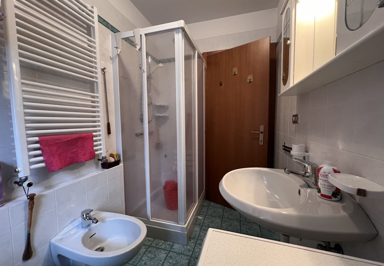 Appartamento a Giustino - 060 Trilocale con ascensore, Giustino