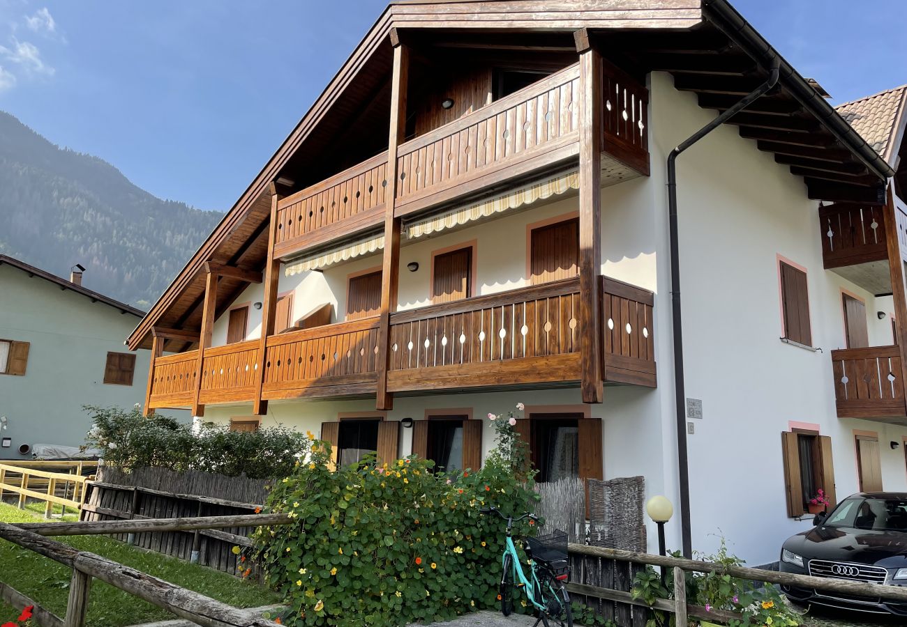 Appartamento a Giustino - 060 Trilocale con ascensore, Giustino