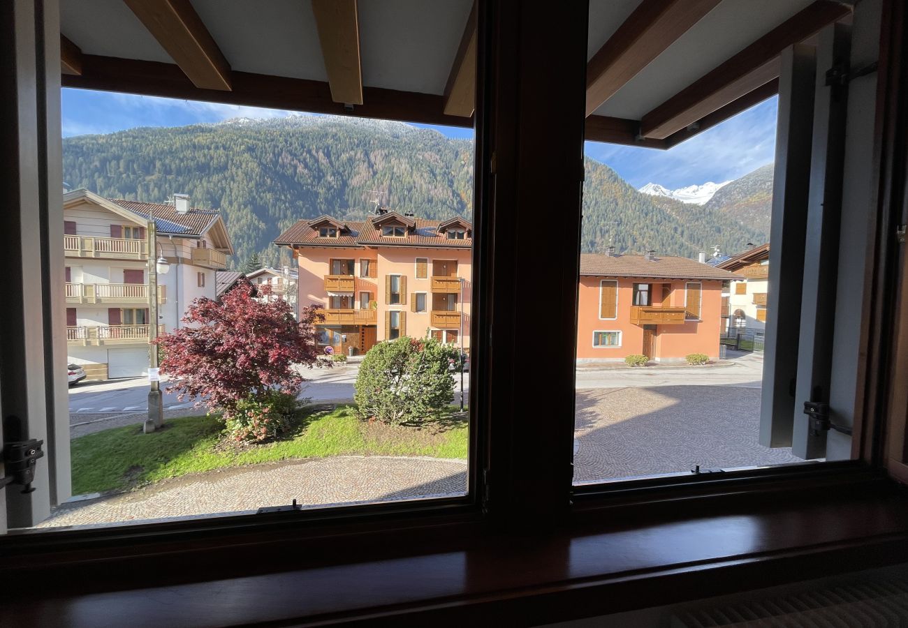 Appartamento a Pinzolo - 081 Trilocale Baldino, Pinzolo