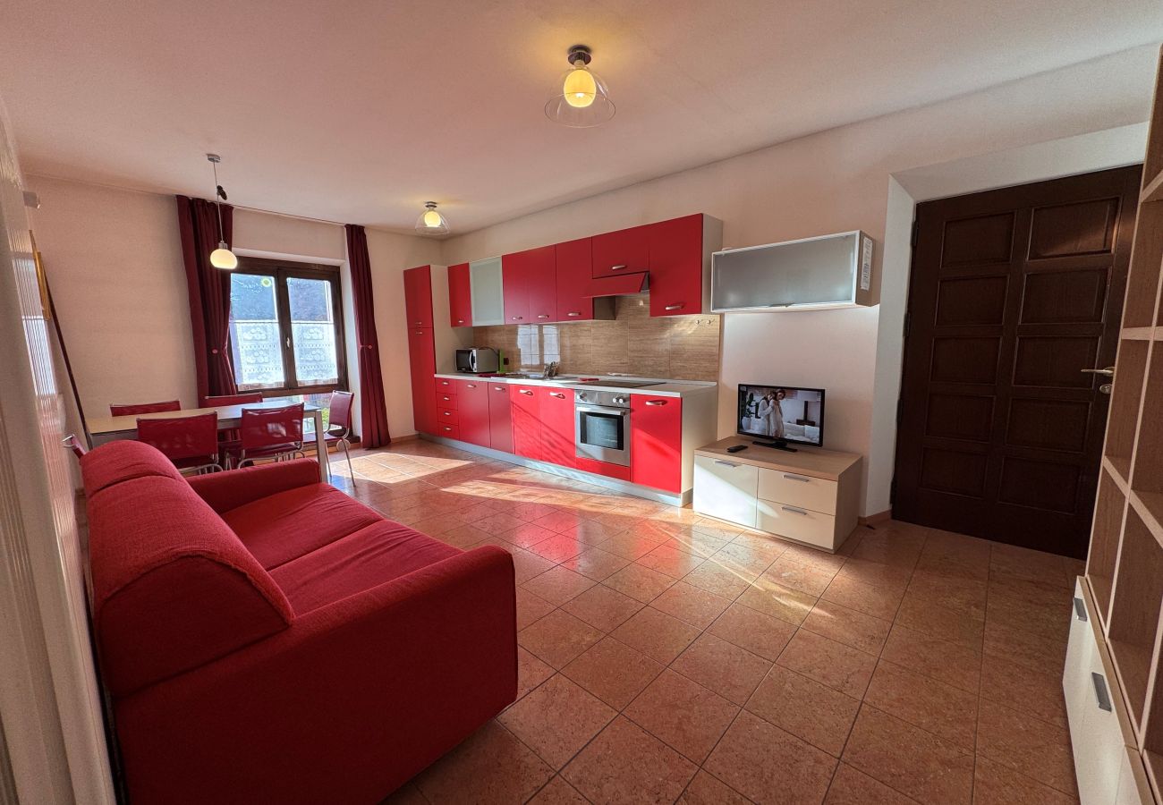 Appartamento a Pinzolo - 011 Trilocale Explora Rosso, Pinzolo
