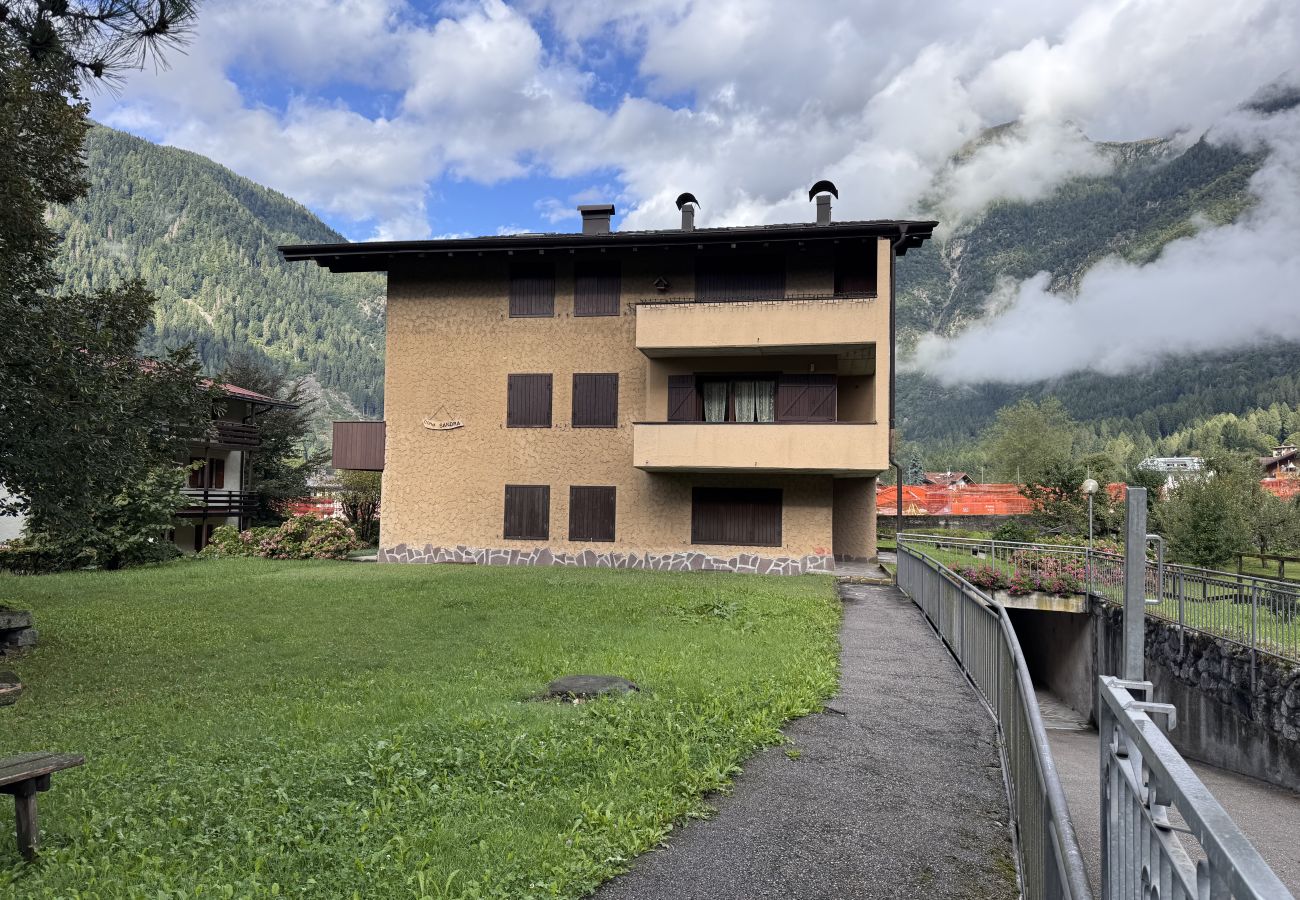 Appartamento a Pinzolo - 012 Trilocale Sandra, Pinzolo