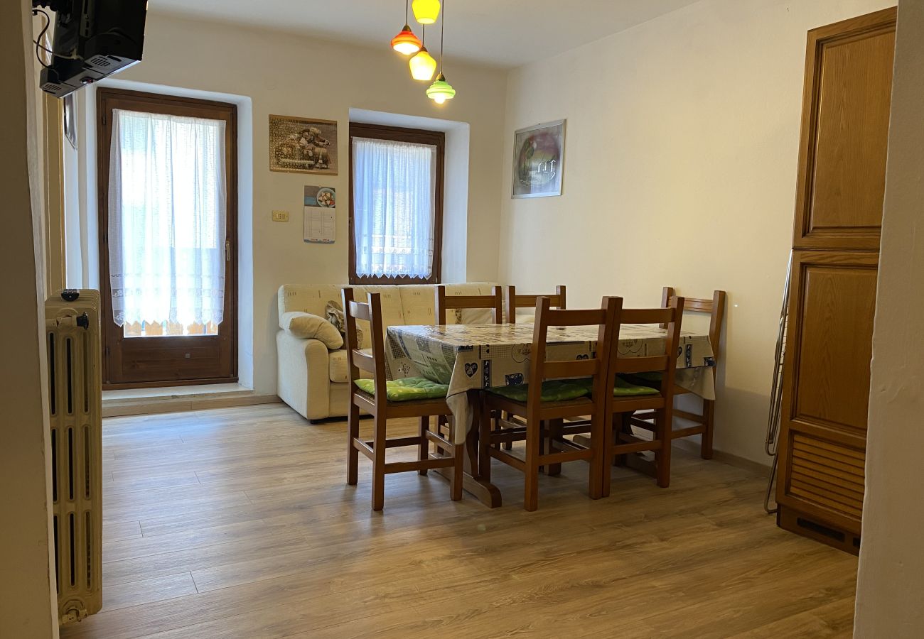 Appartamento a Pinzolo - 020 Trilocale, Pinzolo