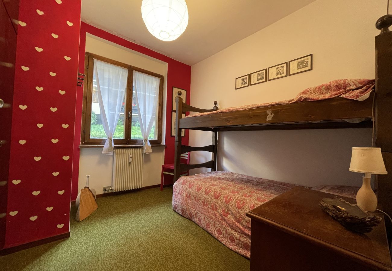 Appartamento a Giustino - 033 Quadrilocale al Sole, Giustino