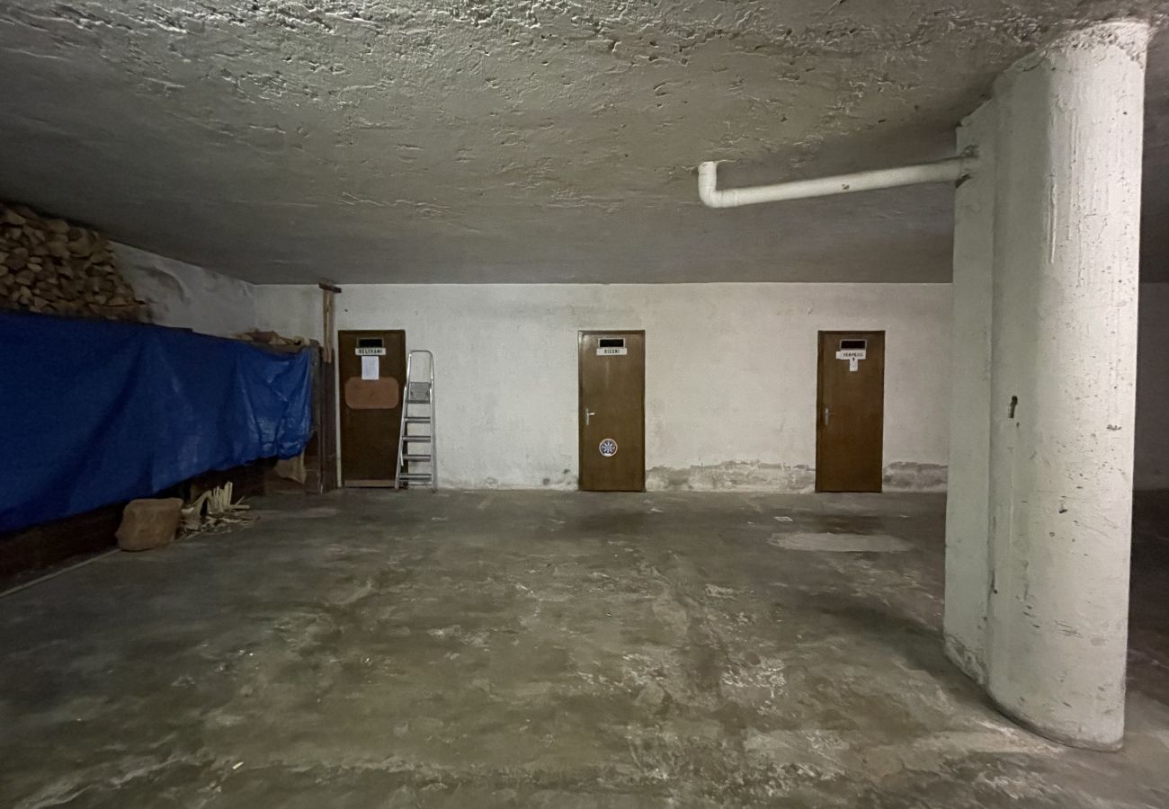 Appartamento a Giustino - 033 Quadrilocale al Sole, Giustino