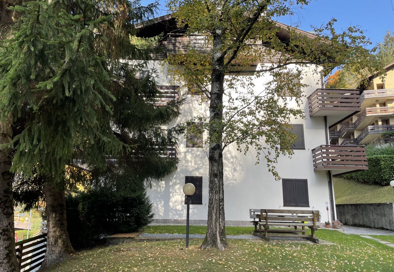 Appartamento a Giustino - 033 Quadrilocale al Sole, Giustino