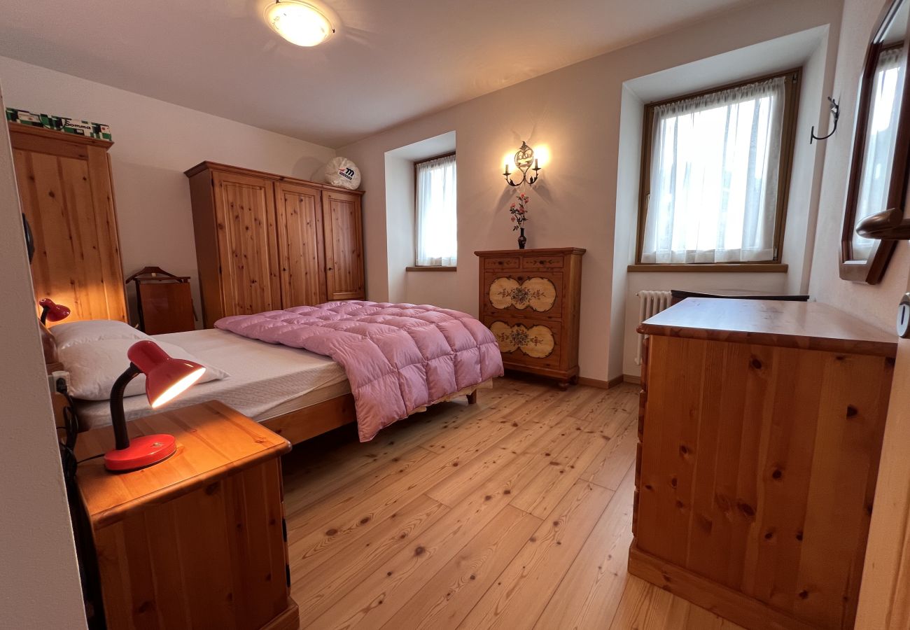 Appartamento a Pinzolo - 037 Trilocale Albi, Pinzolo