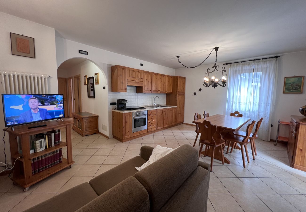 Appartamento a Pinzolo - 037 Trilocale Albi, Pinzolo