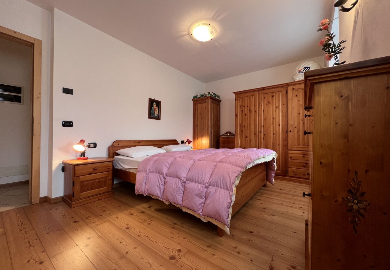 Appartamento a Pinzolo - 037 Trilocale Albi, Pinzolo