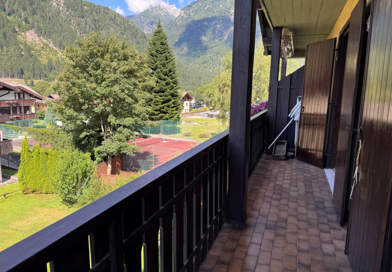 Appartamento a Carisolo - 047 Trilocale Il Prato, Carisolo