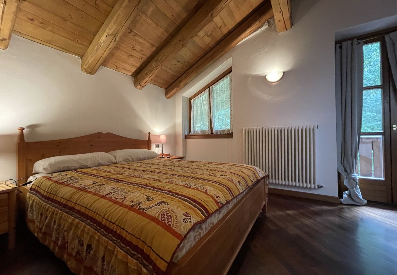 Appartamento a Pinzolo - 048 Trilocale duplex nel verde, Pinzolo