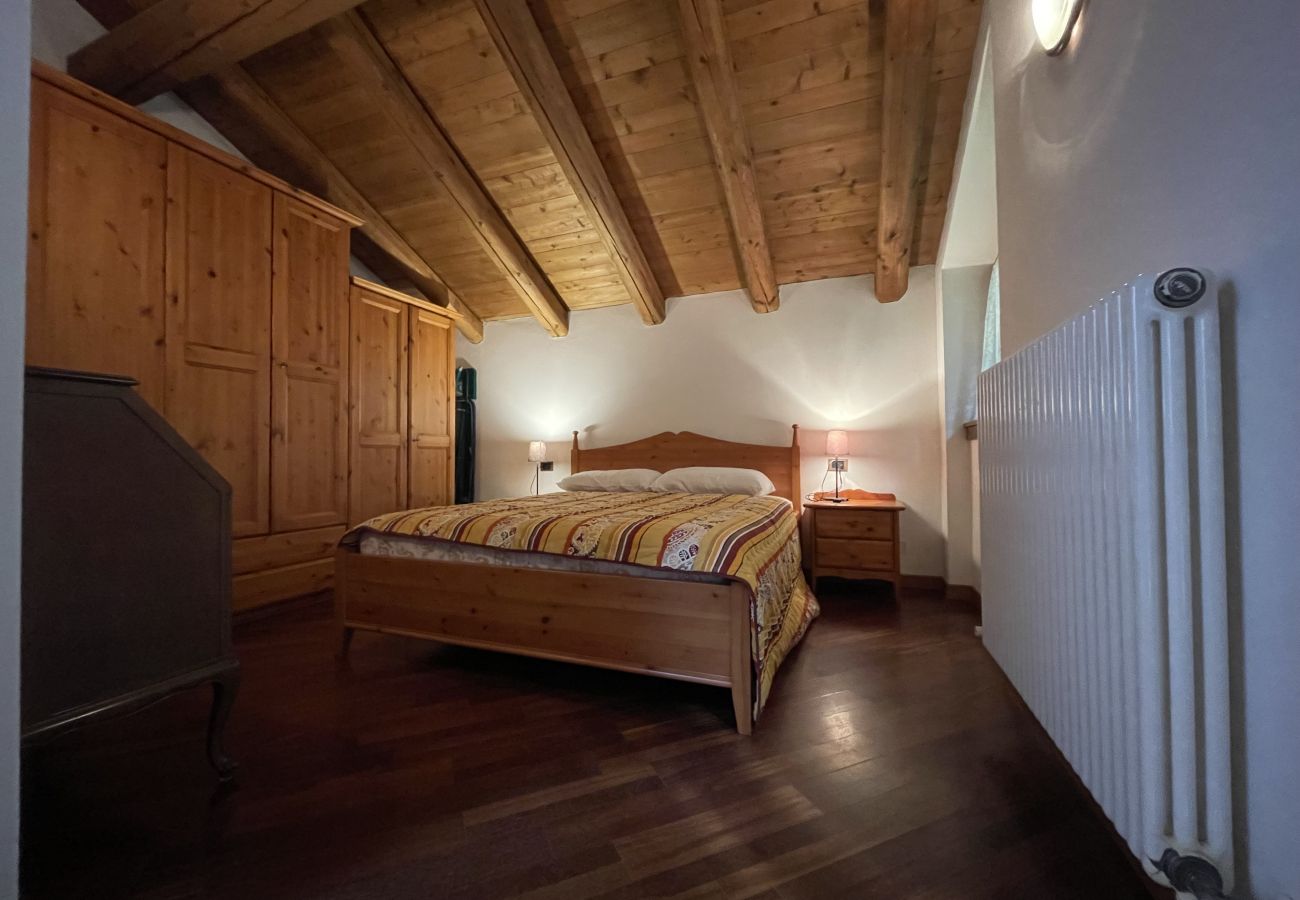 Appartamento a Pinzolo - 048 Trilocale duplex nel verde, Pinzolo