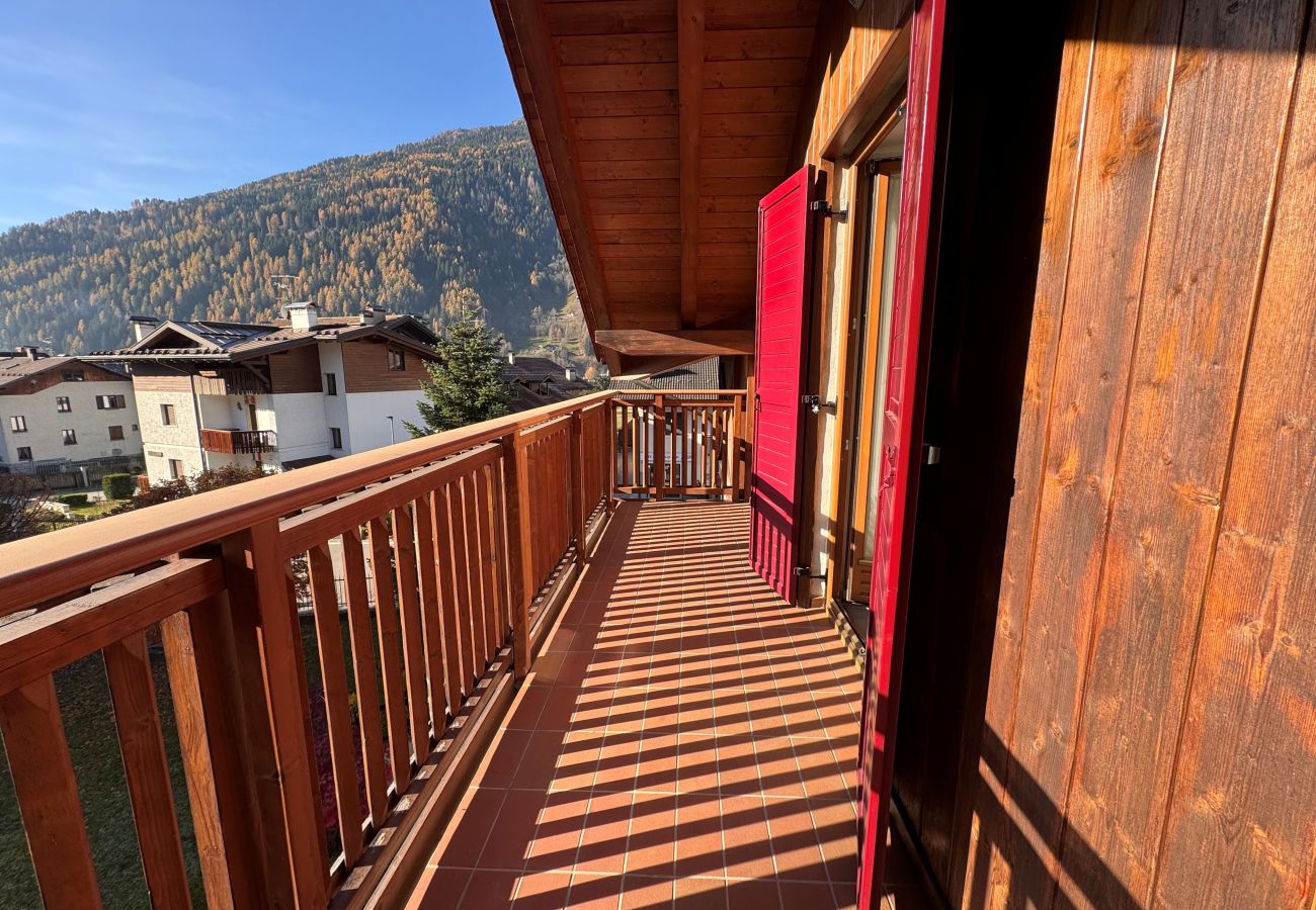 Appartamento a Pinzolo - 097 Trilocale Explora Arancione, Pinzolo