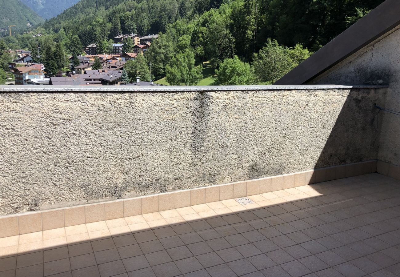 Appartamento a Giustino - 016 Trilocale, Giustino