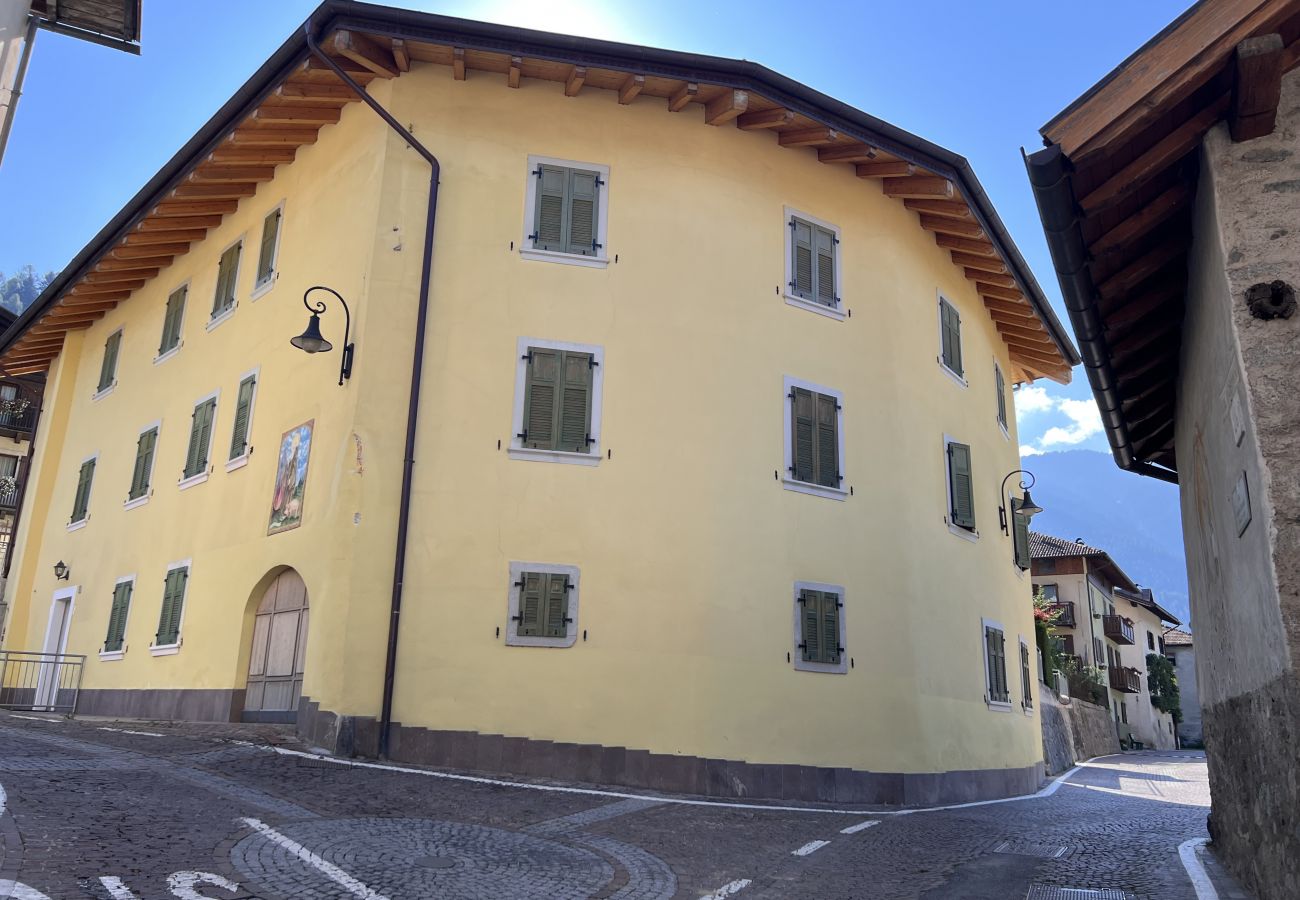 Appartamento a Giustino - 007 Trilocale con giardino, Giustino