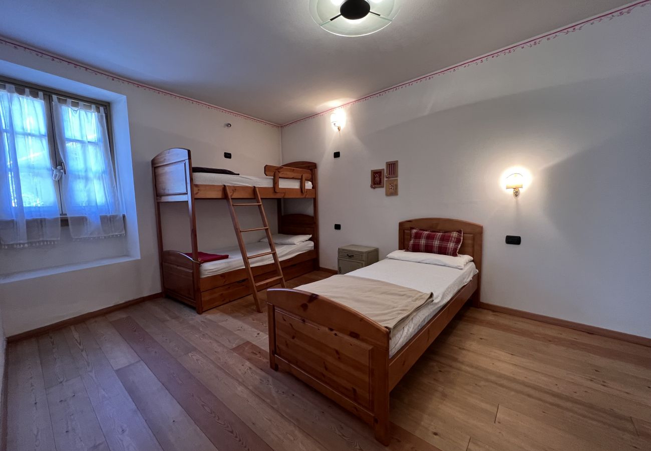 Appartamento a Giustino - 007 Trilocale con giardino, Giustino