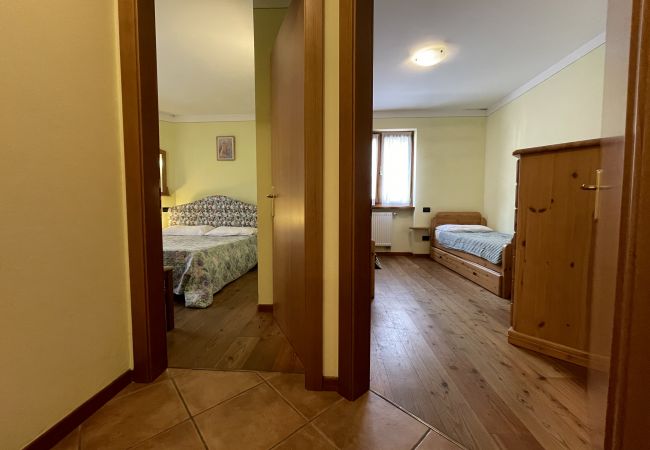 Appartamento a Carisolo - 014 Trilocale con giardino, Carisolo Appartamento a Carisolo - 014 Trilocale con giardino, Carisolo