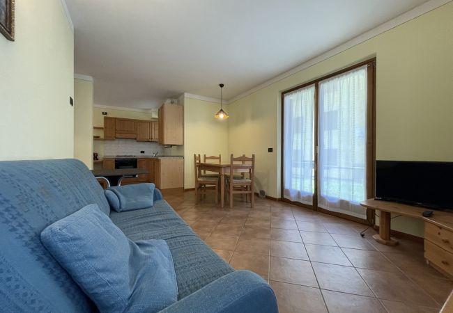 Appartamento a Carisolo - 014 Trilocale con giardino, Carisolo Appartamento a Carisolo - 014 Trilocale con giardino, Carisolo