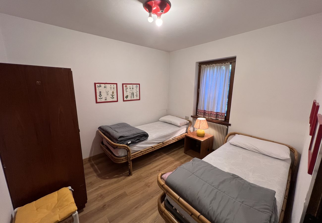 Appartamento a Pinzolo - 041 Trilocale con giardino, Pinzolo