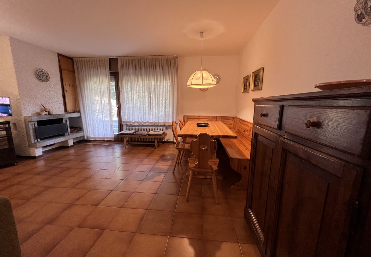 Appartamento a Pinzolo - 041 Trilocale con giardino, Pinzolo