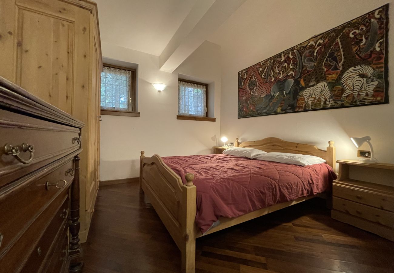Appartamento a Pinzolo - 043 Trilocale nel bosco, Pinzolo