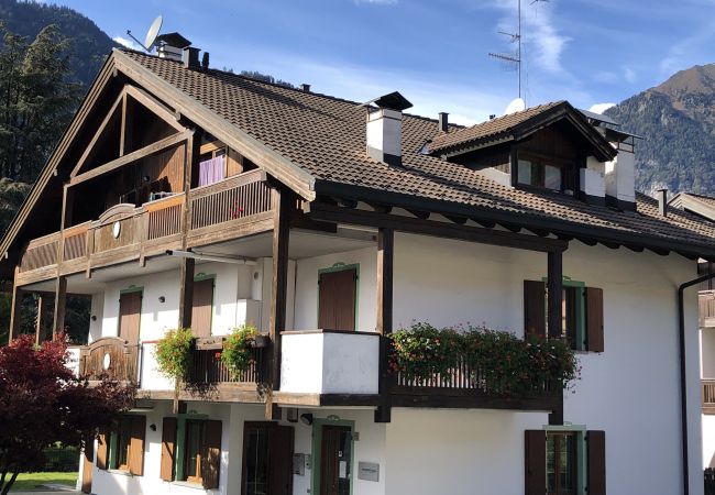 Appartamento a Giustino - 068/b Bilocale, Giustino Appartamento a Giustino - 068/b Bilocale, Giustino