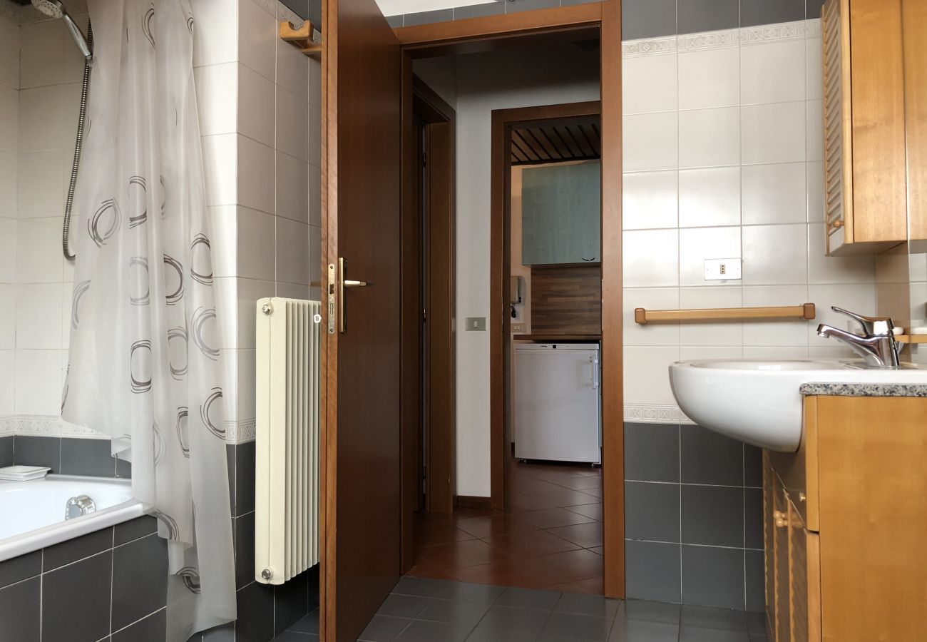 Appartamento a Giustino - 068/b Bilocale, Giustino