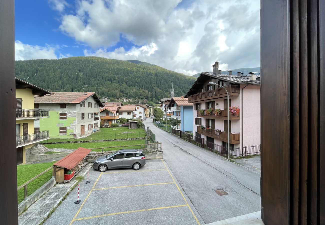 Appartamento a Pinzolo - 076 Trilocale, Pinzolo