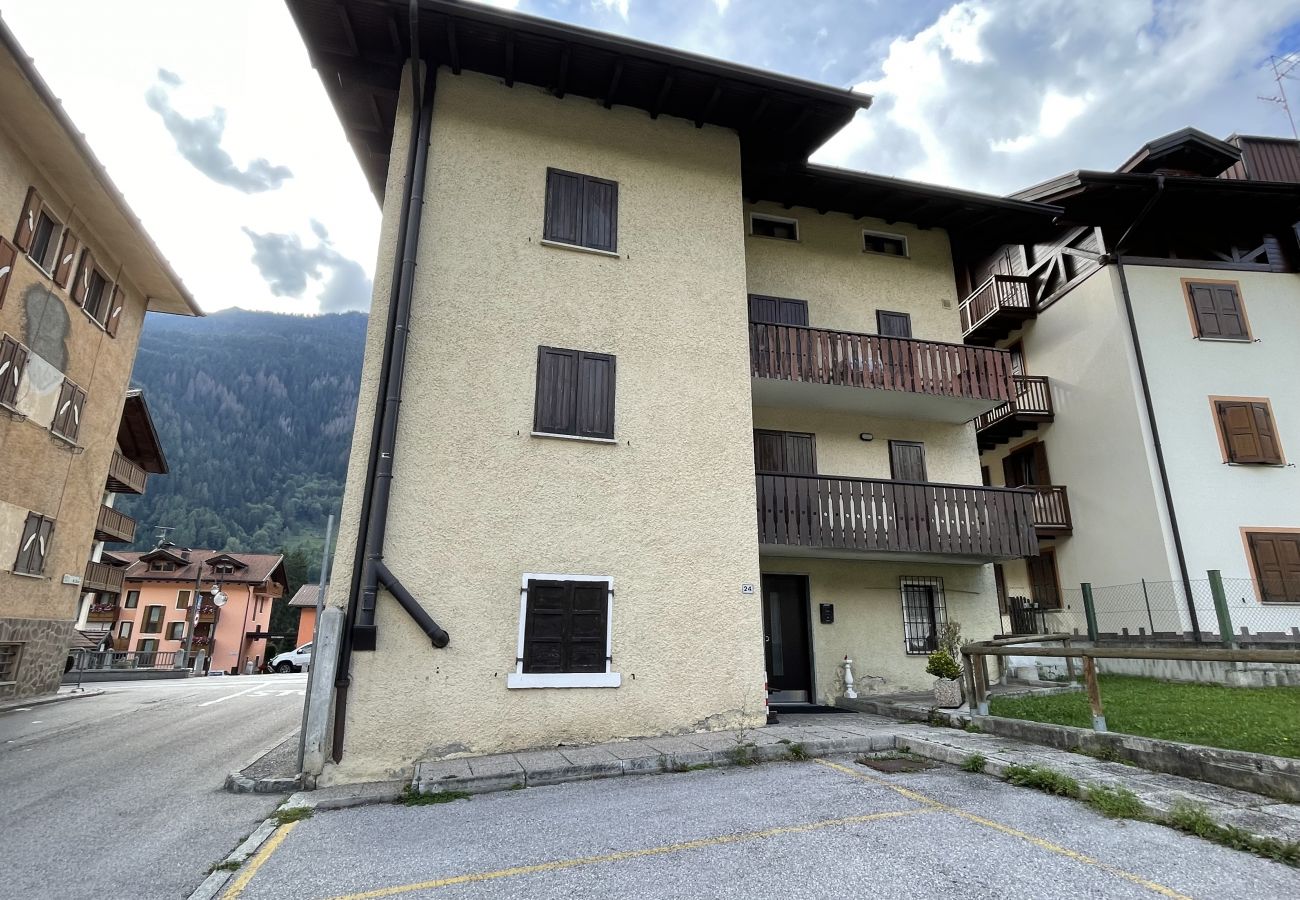 Appartamento a Pinzolo - 076 Trilocale, Pinzolo