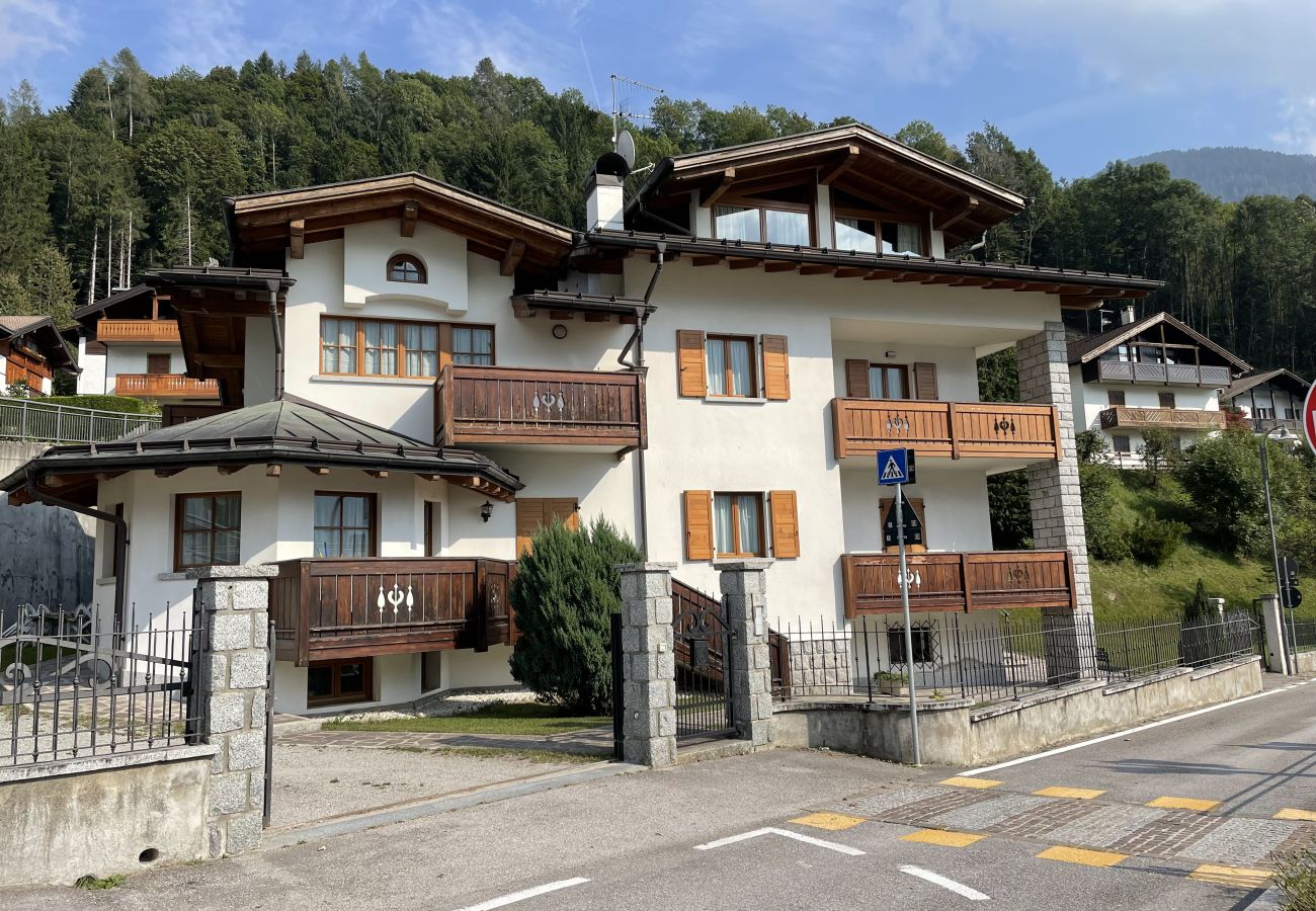Appartamento a Giustino - 087 Trilocale, Giustino