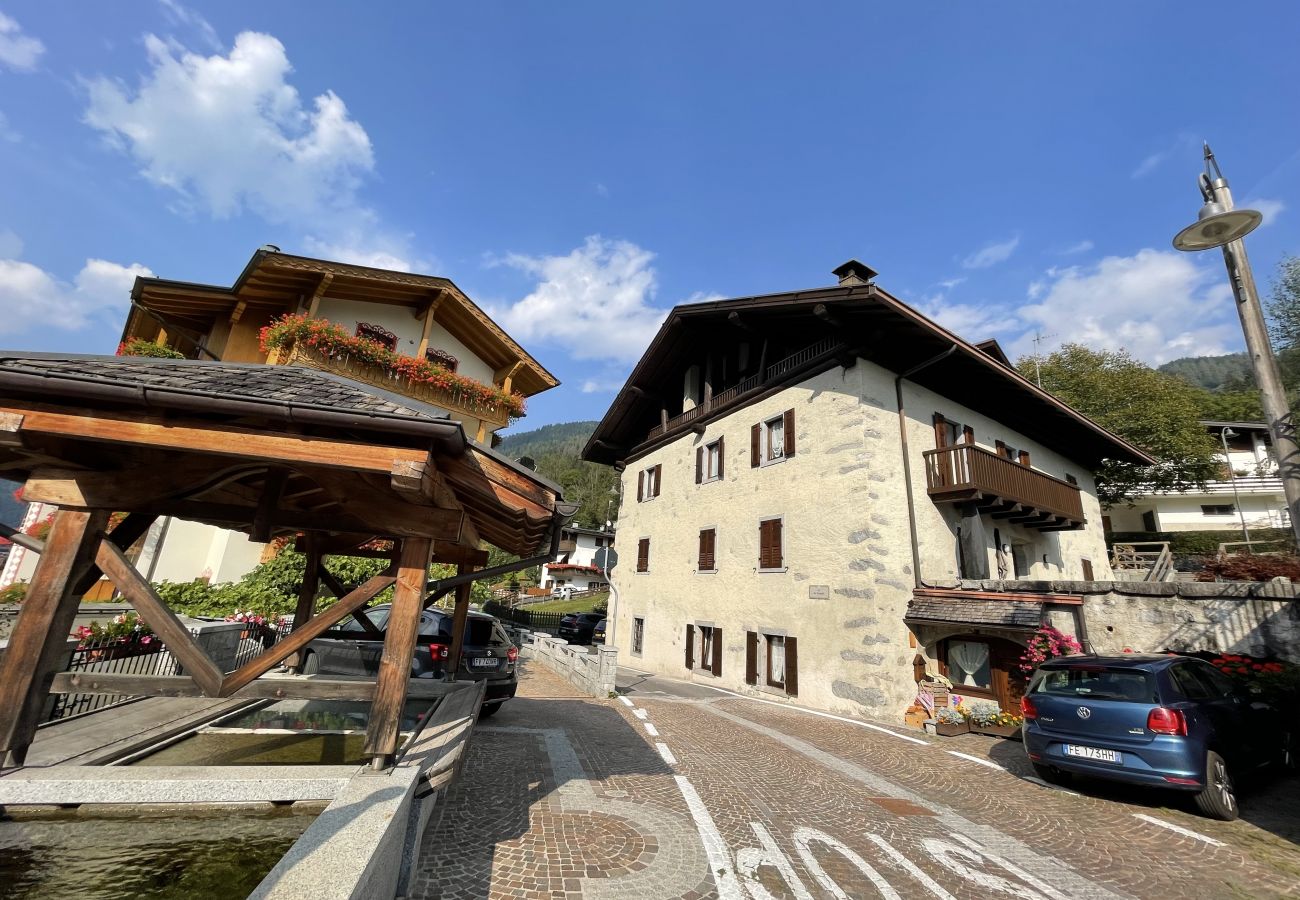 Appartamento a Giustino - 038 Trilocale a Giustino