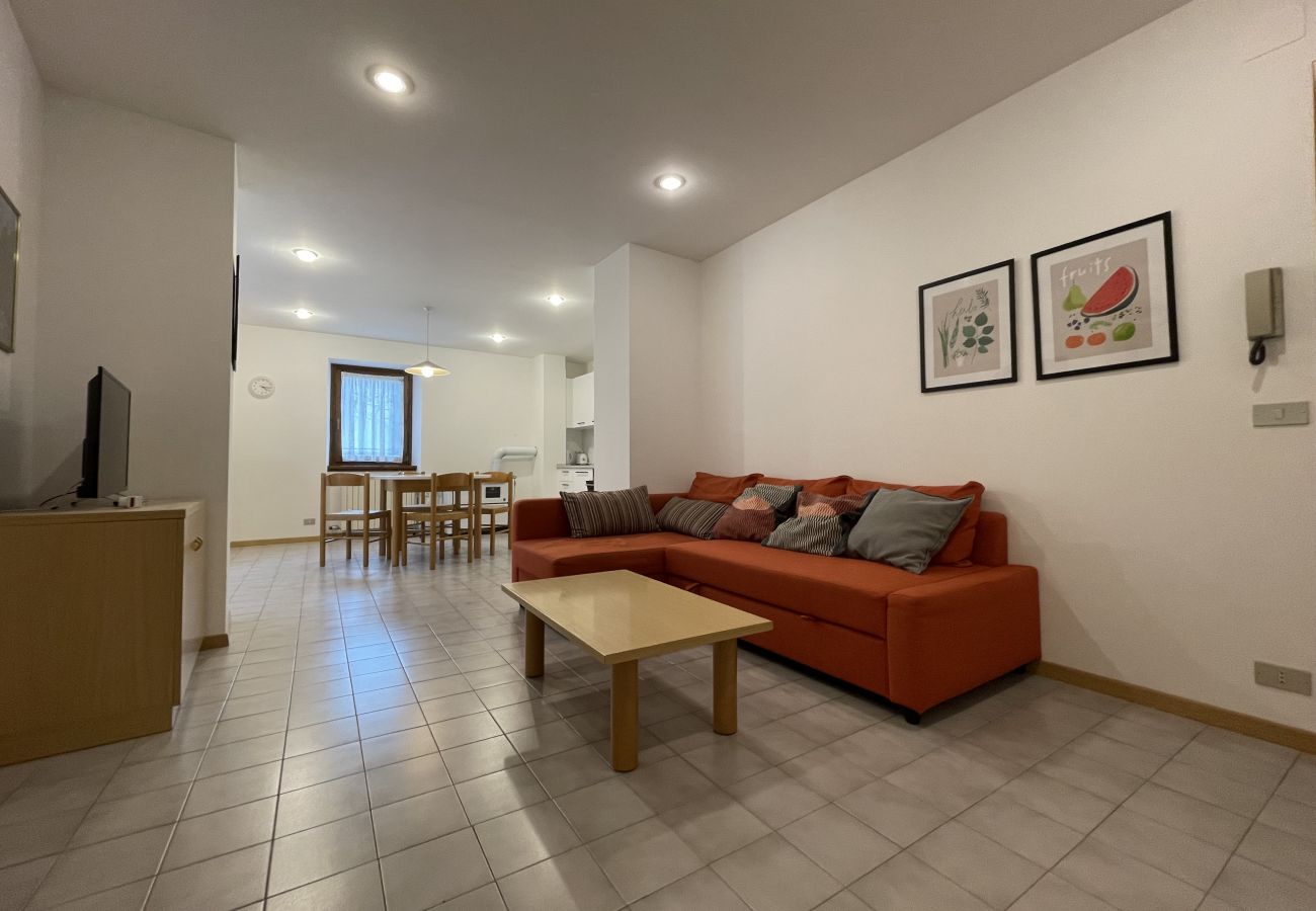 Appartamento a Giustino - 038 Trilocale a Giustino