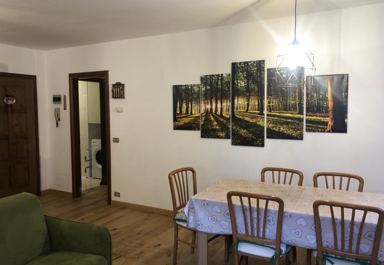 Appartamento a Pinzolo - 017 Trilocale, Pinzolo