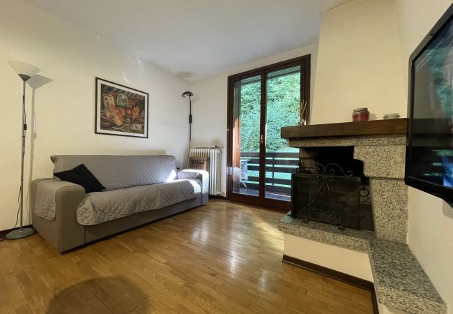 Appartamento a Giustino - 026 Bilocale con caminetto, Giustino