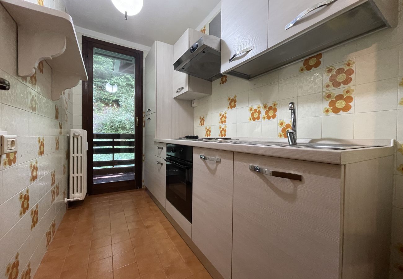 Appartamento a Giustino - 026 Bilocale con caminetto, Giustino