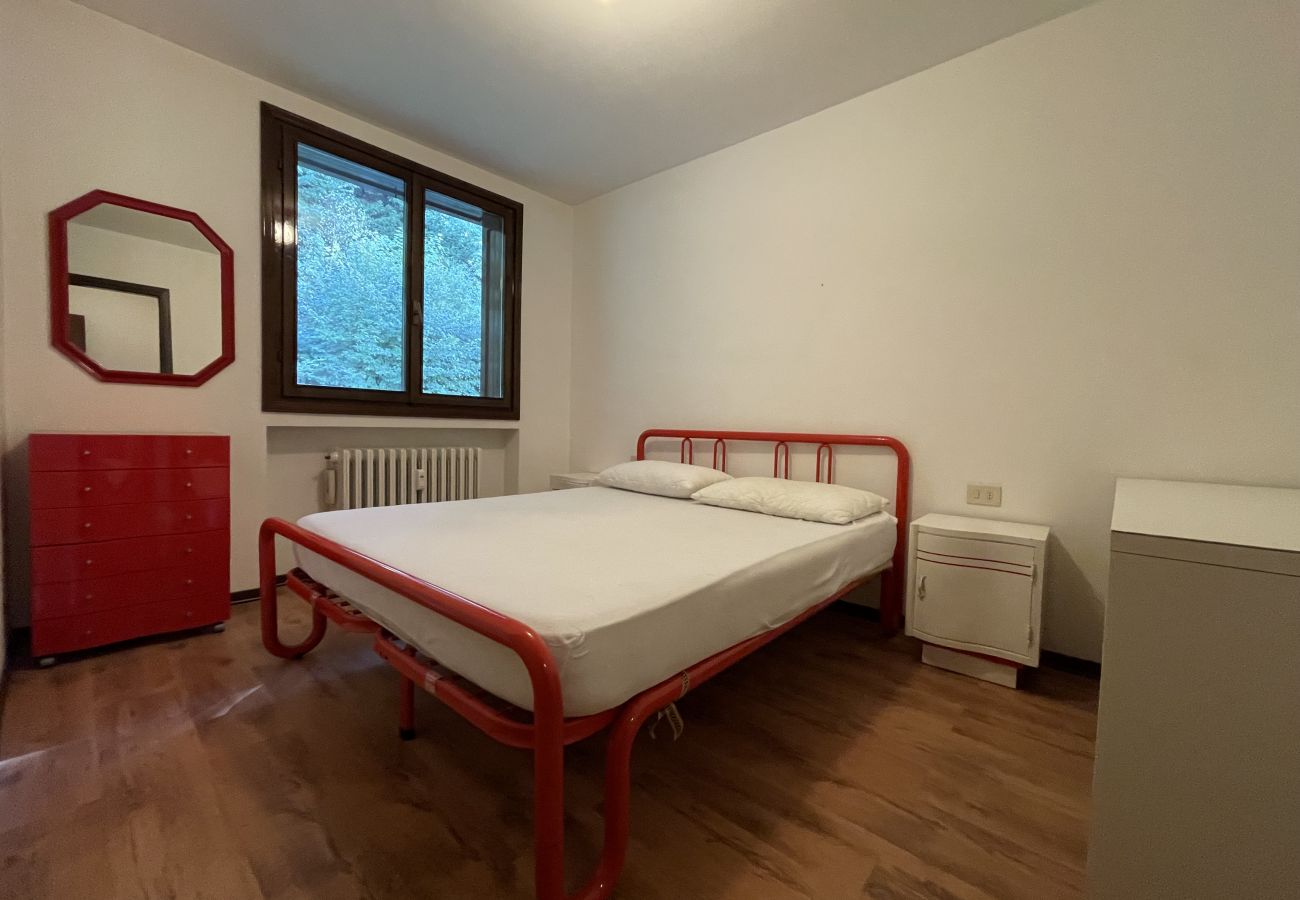 Appartamento a Giustino - 026 Bilocale con caminetto, Giustino