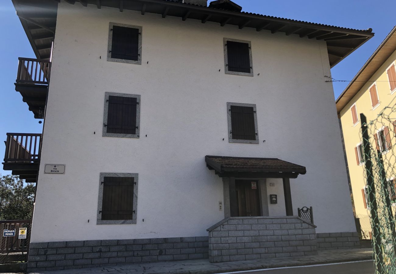 Appartamento a Carisolo - 062 Ampio Trilocale, Carisolo