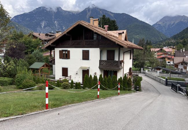 Appartamento a Giustino - 072 Trilocale, Giustino Appartamento a Giustino - 072 Trilocale, Giustino