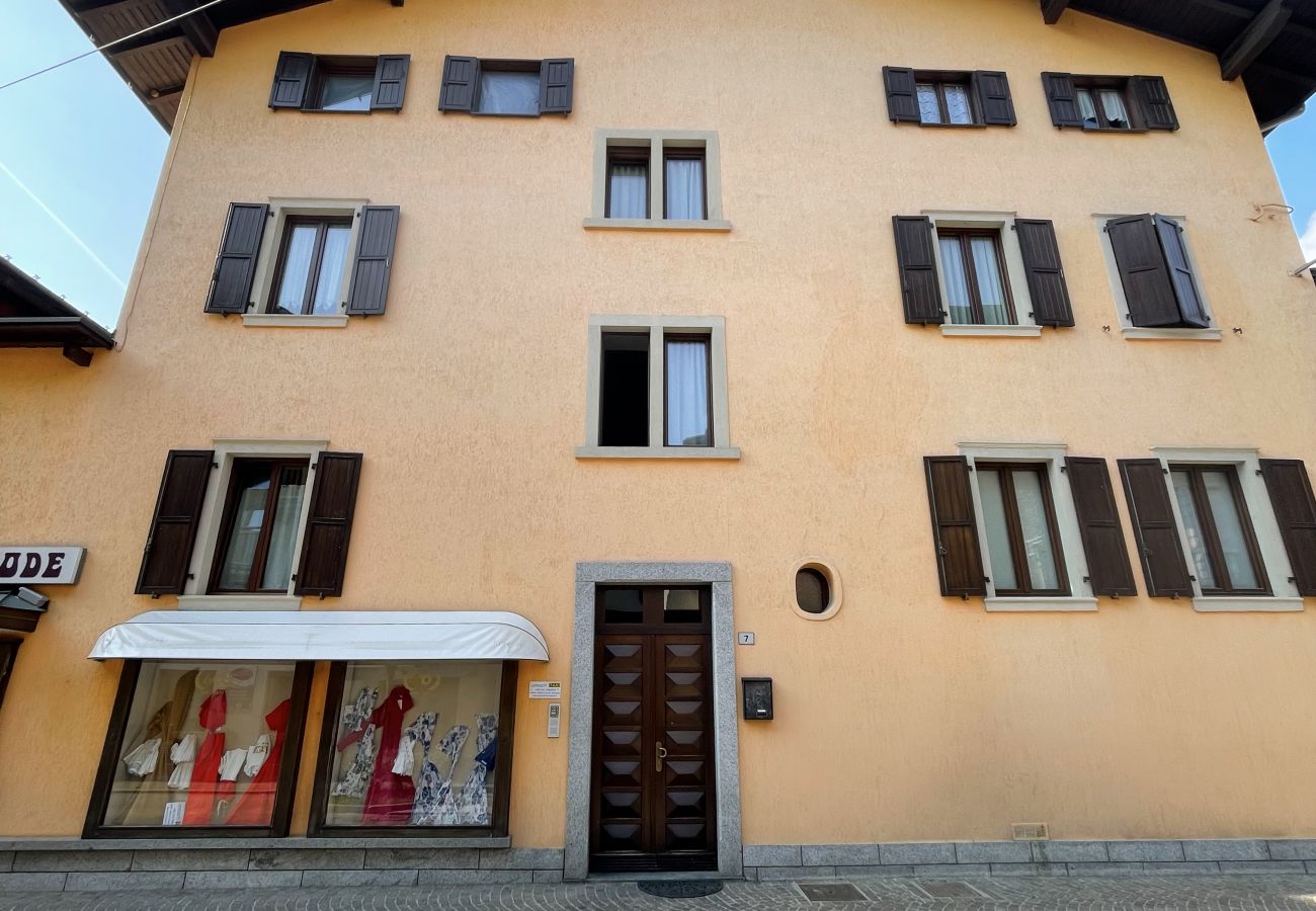 Appartamento a Pinzolo - 050 Trilocale in centro, Pinzolo