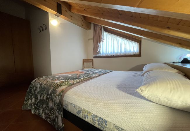 Appartamento a Giustino - 070 Bilocale Mansarda, Giustino Appartamento a Giustino - 070 Bilocale Mansarda, Giustino