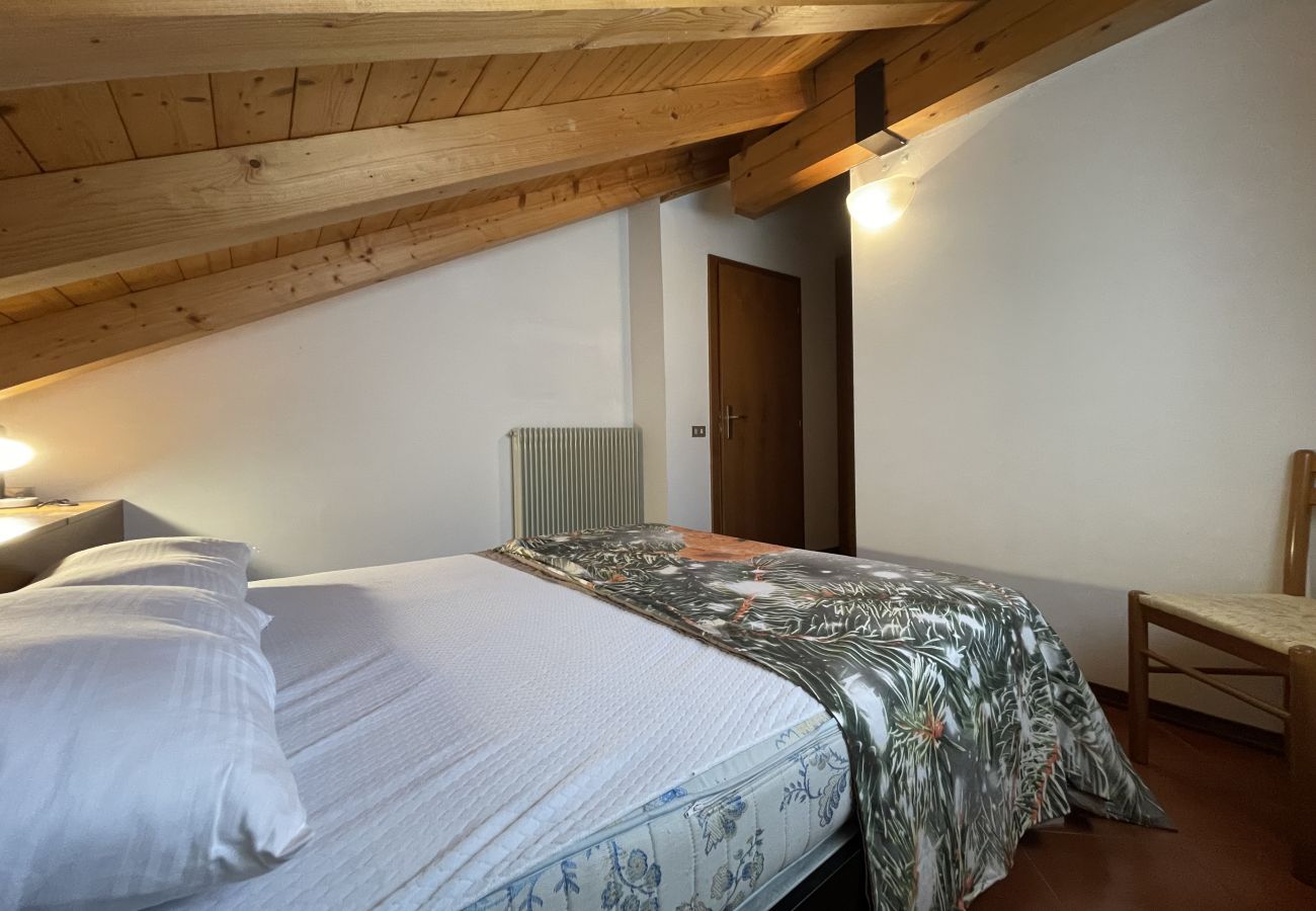 Appartamento a Giustino - 070 Bilocale Mansarda, Giustino