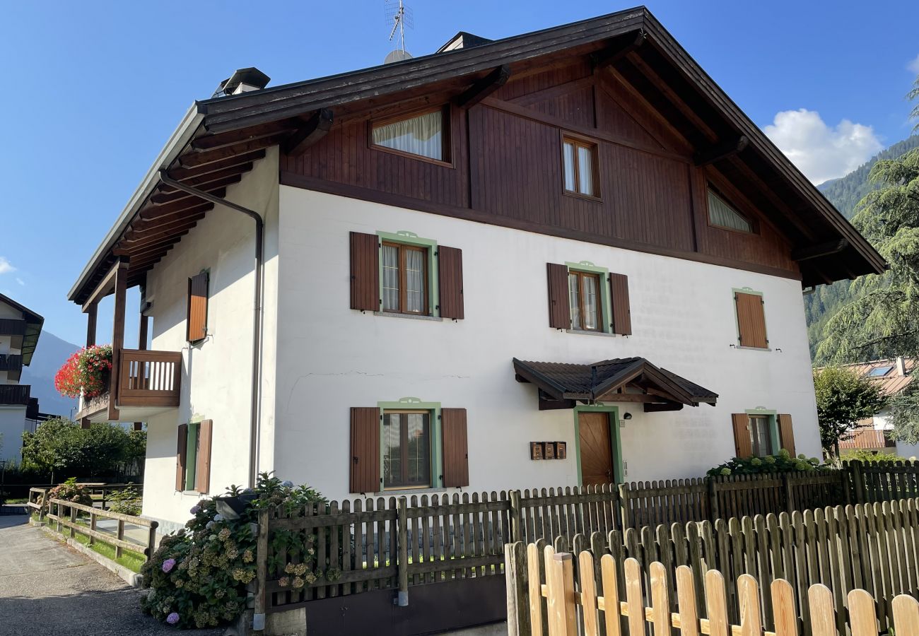 Appartamento a Giustino - 070 Bilocale Mansarda, Giustino