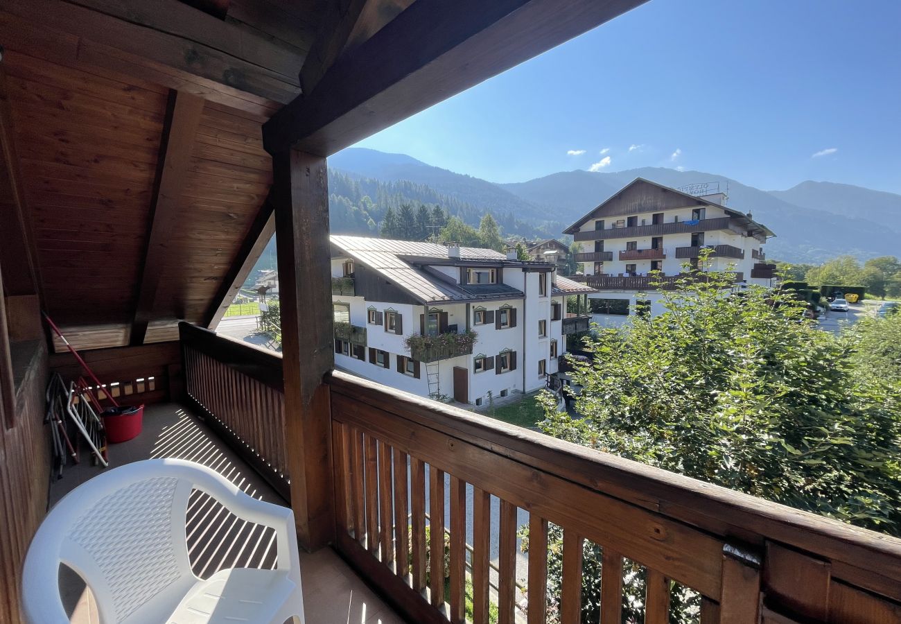 Appartamento a Giustino - 070 Bilocale Mansarda, Giustino