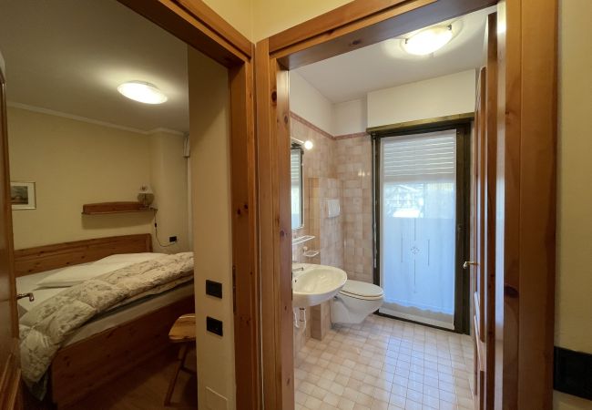 Appartamento a Giustino - 093 Cond. Gaiolin, 26 Appartamento a Giustino - 093 Cond. Gaiolin, 26