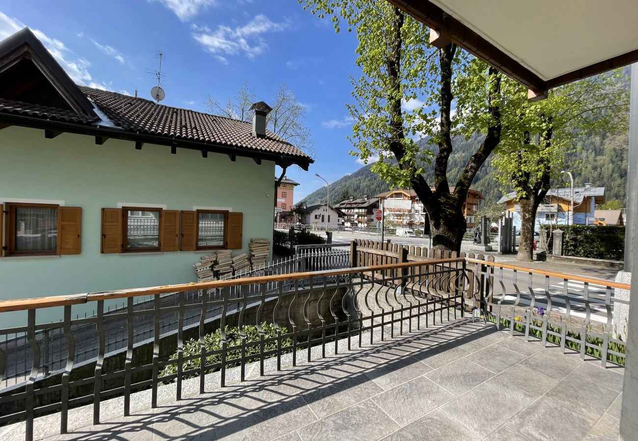 Appartamento a Pinzolo - 030 Trilocale, Pinzolo