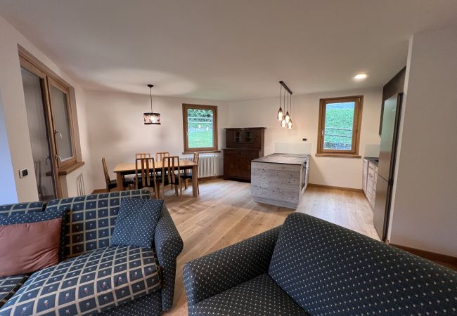 Appartamento a Giustino - 069 Trilocale ristrutturato, Giustino