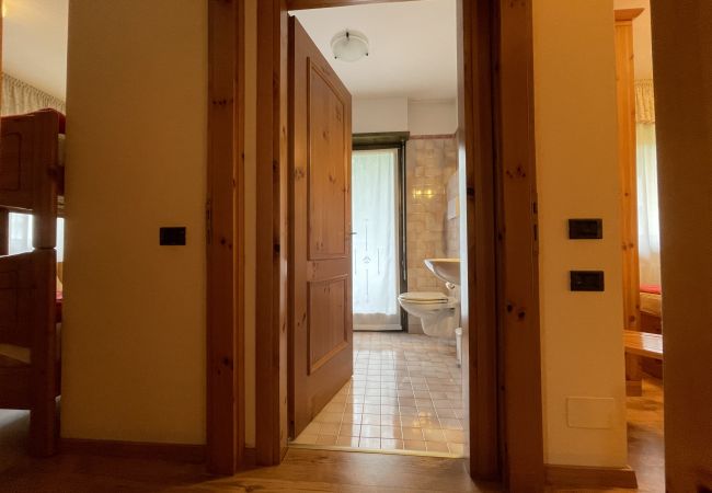 Appartamento a Giustino - 095 Cond. Gaiolin, 24 Appartamento a Giustino - 095 Cond. Gaiolin, 24