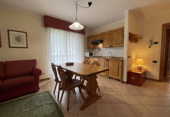 Appartamento a Giustino - 095 Cond. Gaiolin, 24 Appartamento a Giustino - 095 Cond. Gaiolin, 24